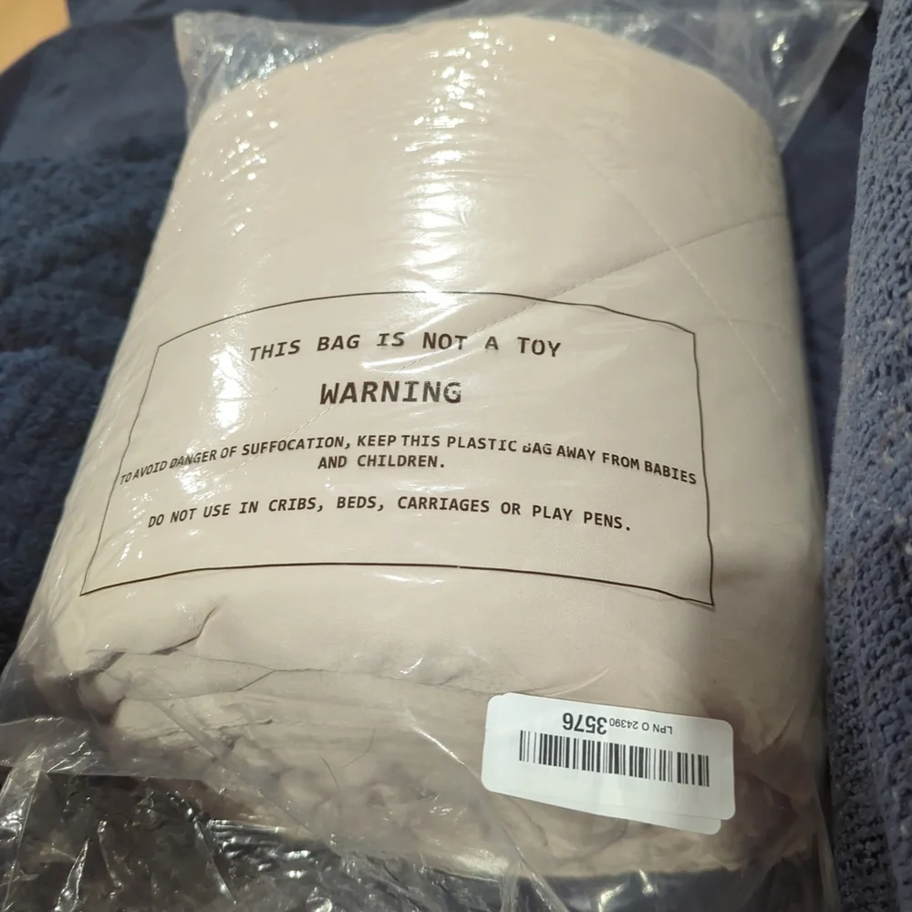 Plush Beige Quilted Comforter - Neutral Bedding